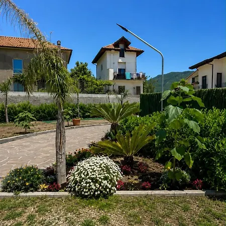 Guest house Carlo's Luxury 3*
