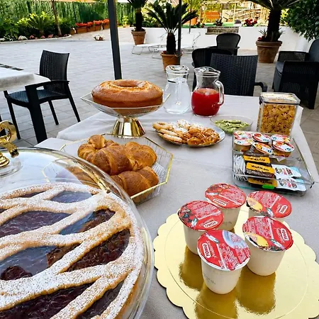 Carlo's Luxury 3*