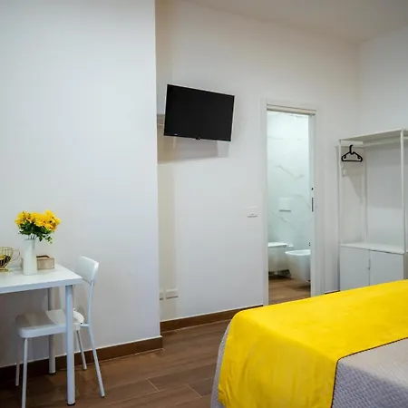 Carlo's Luxury