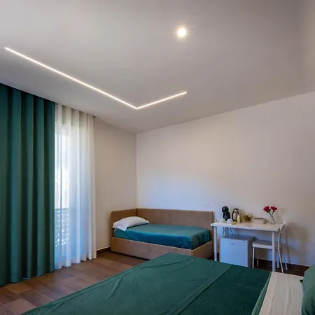 Carlo's Luxury 3*