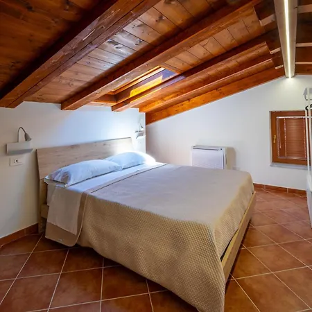 Casa de hóspedes Carlo's Luxury 3*